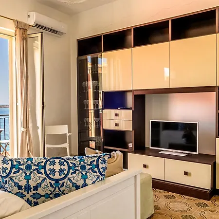 I Mulinari Appartement Giardini-Naxos